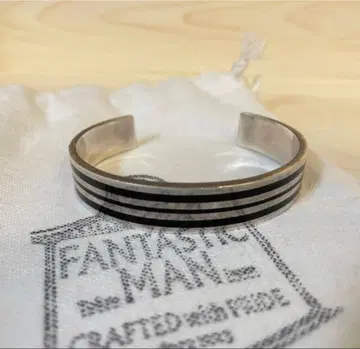 FANTASTIC MAN 스트라이프 뱅글 사이즈 4