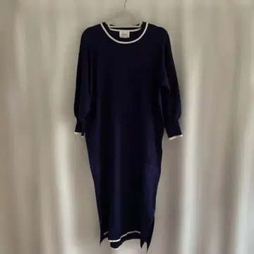 ELLIE 네이비 롱 니트 원피스