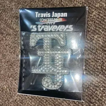 TravisJapan 2026's travelers TJ 브로치 굿즈