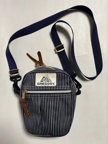 그레고리 퀵 포켓 숄더 M 히코리