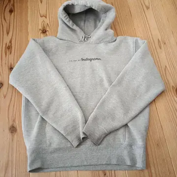 저는 인스타그래머가 아닙니다. 그레이 후드티