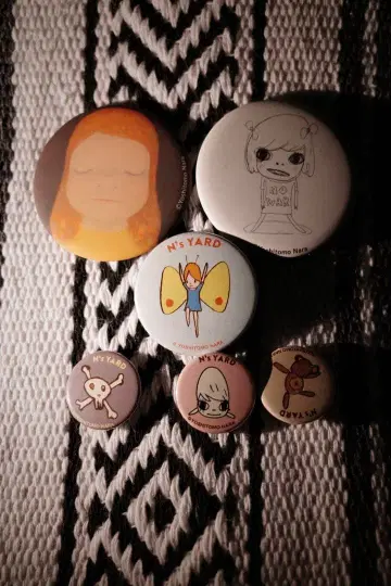 나라 요시토모 캔뱃지 6개 세트