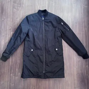 AMERICAN EAGLE OUTFITTERS MA-1 자켓