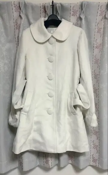 택 포함 새상품 R.F 리본 포함 공주 코트 아이보리