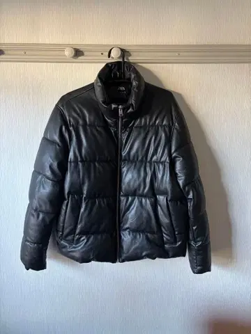 ZARA 페이크 가죽 자켓 L 사이즈