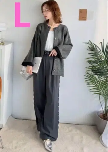 [ 미사용 새상품 ] W 페이스 배색 니트 가디건