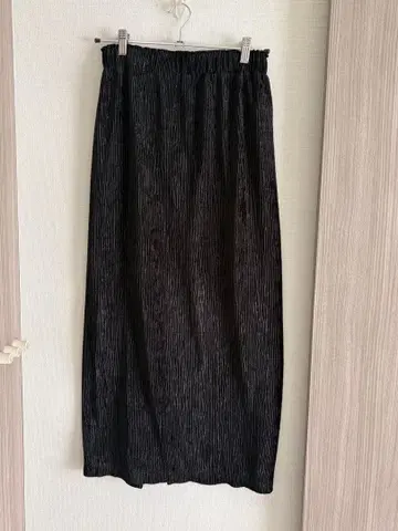 뷰티 and 유스 블랙 타이트 스커트 38 사이즈 벨로아