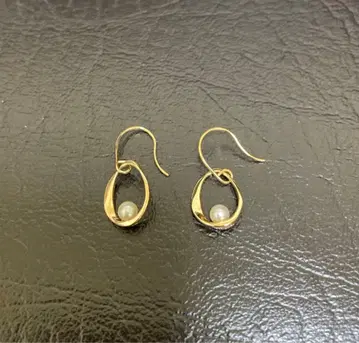 ete K10YG 펄 귀걸이