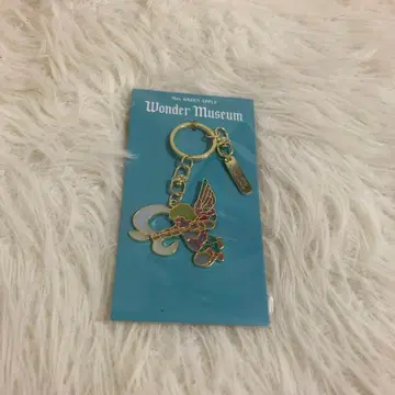미세스 그린애플 wonder museum 키링