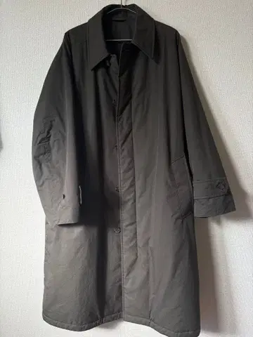 UNIQLO U 패디드 스텐카라 코트 OLIVE 유니클로