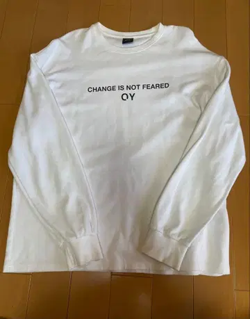 OY CHANGE IS NOT FEARED 긴팔 트레이닝복