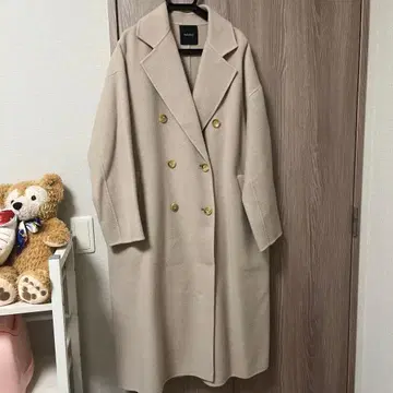 N.O.R.C 베이지 더블 브레스트 코트