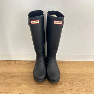 HUNTER 블랙 장화 버클 포함