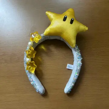 별 모양 장식이 달린 머리띠