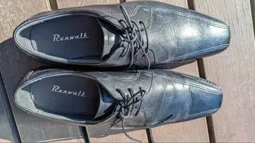 Runwalk 블랙 드레스 슈즈