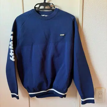 TFW49 네이비 L 스웨터