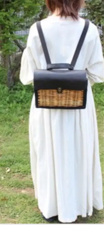 3way로 사용할 수 있는 가죽과 바스켓의 백팩