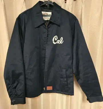 Cal 자수 네이비 점퍼