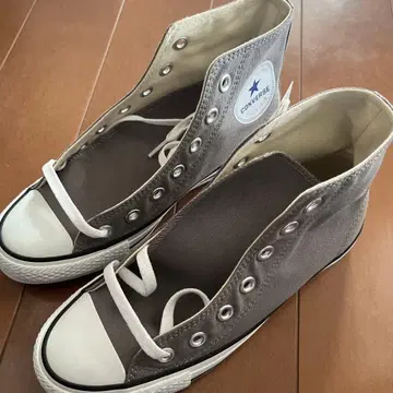 새상품 CONVERSE 그레이 하이컷 스니커즈