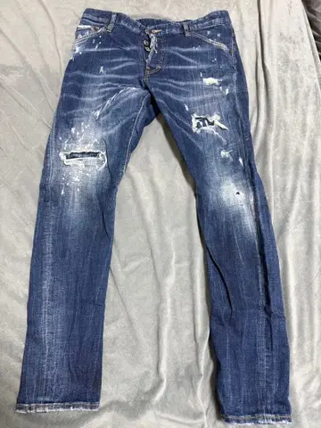 DSQUARED2 클래식 케니 진 48