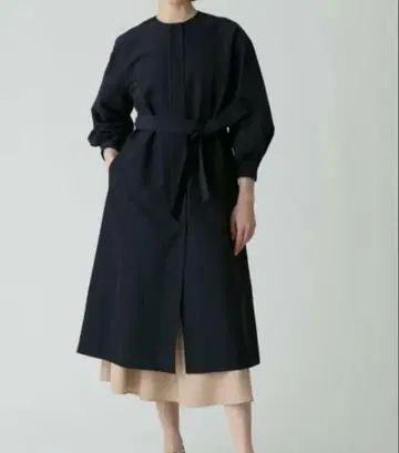 알아바일 allurevulle 그로그랭 프론트 지퍼 노카라 코트