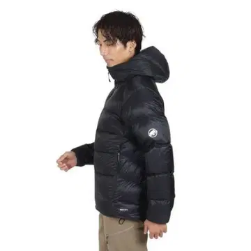 작년 모델 정가 약 50% OFF MAMMUT 850FP 경량 다운 자켓