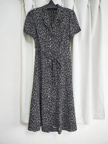 롱 원피스 블랙 반팔