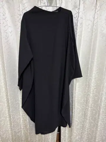 미즈이로 인드 블랙 롱 원피스 코쿤 와이드