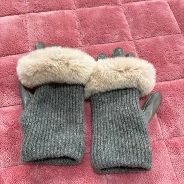 인기 완판템 퍼 포함 그레이 핑거리스 그로브