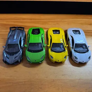 KINSMART 키스마트 미니카 람보르기니 4종 세트