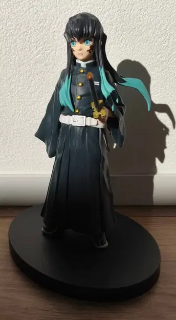 귀멸의 칼날 토키토 무이치로 피규어