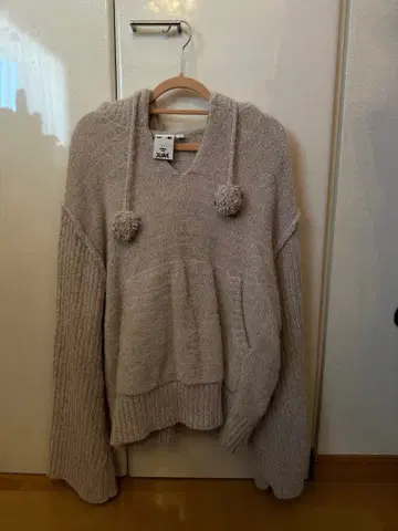 xgirl 후드 부착 라이트 베이지 스웨터