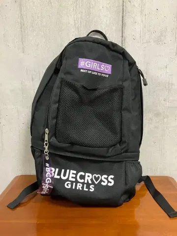 BLUE CROSS 블랙 백팩