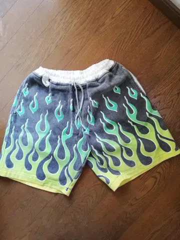 us 산겐자야 아스 숏팬츠