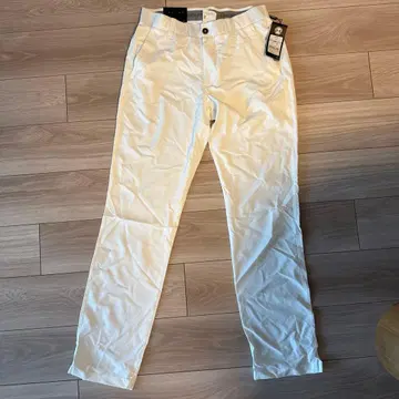 언더아머 스트레이트 팬츠 32/34 화이트