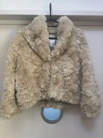 MERCURYDUO 베이지 퍼 숏코트