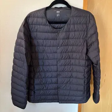 유니클로 울트라 라이트 다운 컴팩트 자켓 블랙