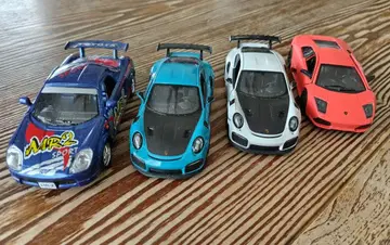 KinSMART 람보르기니, 포르쉐, MR2 4대 세트