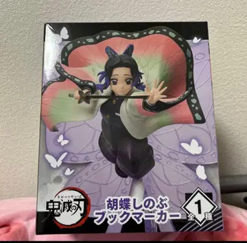 귀멸의 칼날 코쵸우 시노부 북마커 피규어