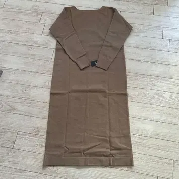 !새상품!정가 18000엔!앙코키누 코어스판얀 니트 원피스!