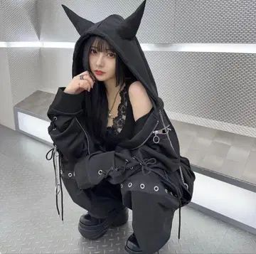 푸슈닉스 후드티