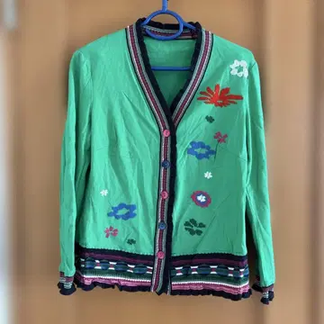 꽃무늬 자수 가디건 그린 컬러