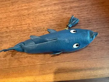 안야 힌드마치 펜 케이스 고래