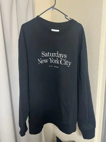 세러데이 뉴욕시티 맨투맨 트레이닝복 상의 세러데이