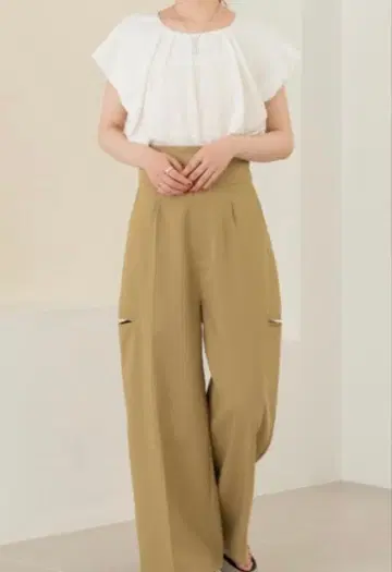 [hinari] 웨스트 사이드 컷 아웃 팬츠 베이지/small