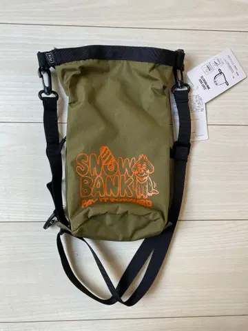 [미사용 새상품] KiU 숄더백 올리브