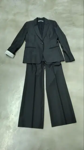 새상품급! Theory luxe 팬츠 수트 셋업 블랙 울