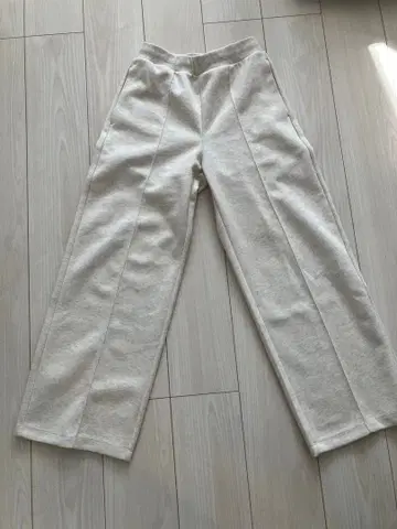 유니클로 맨투맨 스트레이트 팬츠 S