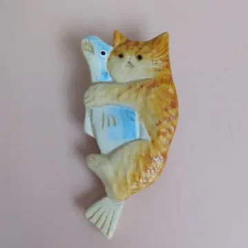 작가님 목조각 브로치