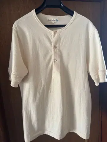 Merz & Schwanen 헨리넥 T셔츠 아이보리